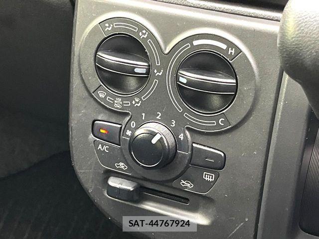 Suzuki ALTO 2019-06 8206195-5