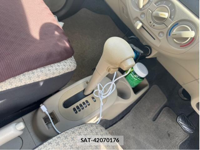 Suzuki ALTO 2013-07 8206203-6