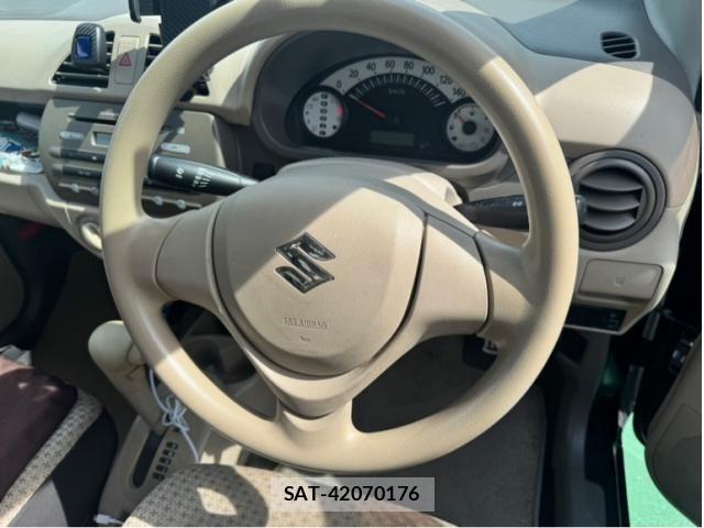 Suzuki ALTO 2013-07 8206203-8