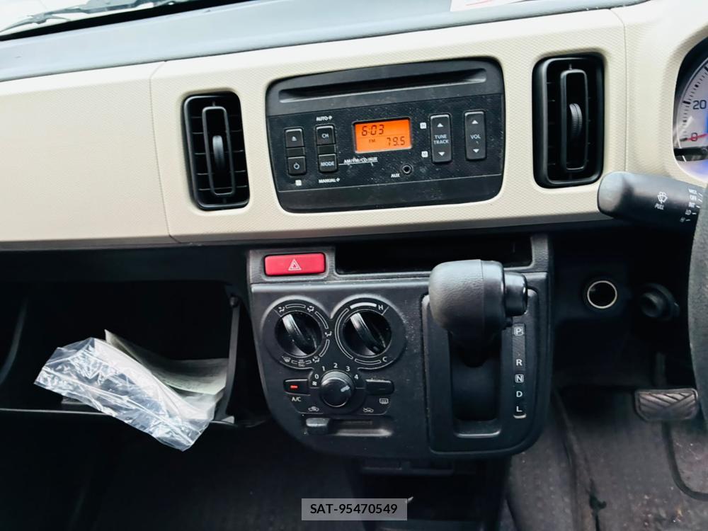 Suzuki ALTO 2019-07 8069986-19