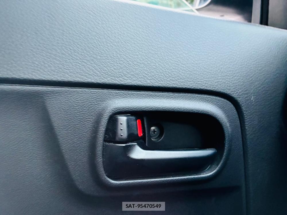 Suzuki ALTO 2019-07 8069986-22