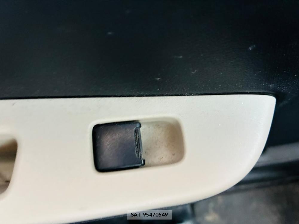 Suzuki ALTO 2019-07 8069986-23