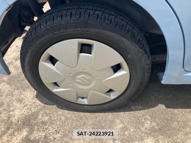 Suzuki ALTO 2009-11 8228811-3