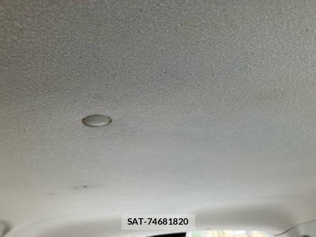 Suzuki ALTO 2016-01 8228809-17