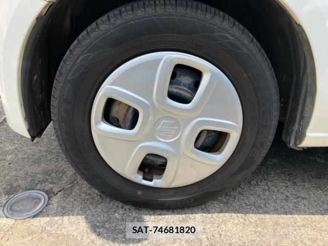 Suzuki ALTO 2016-01 8228809-7