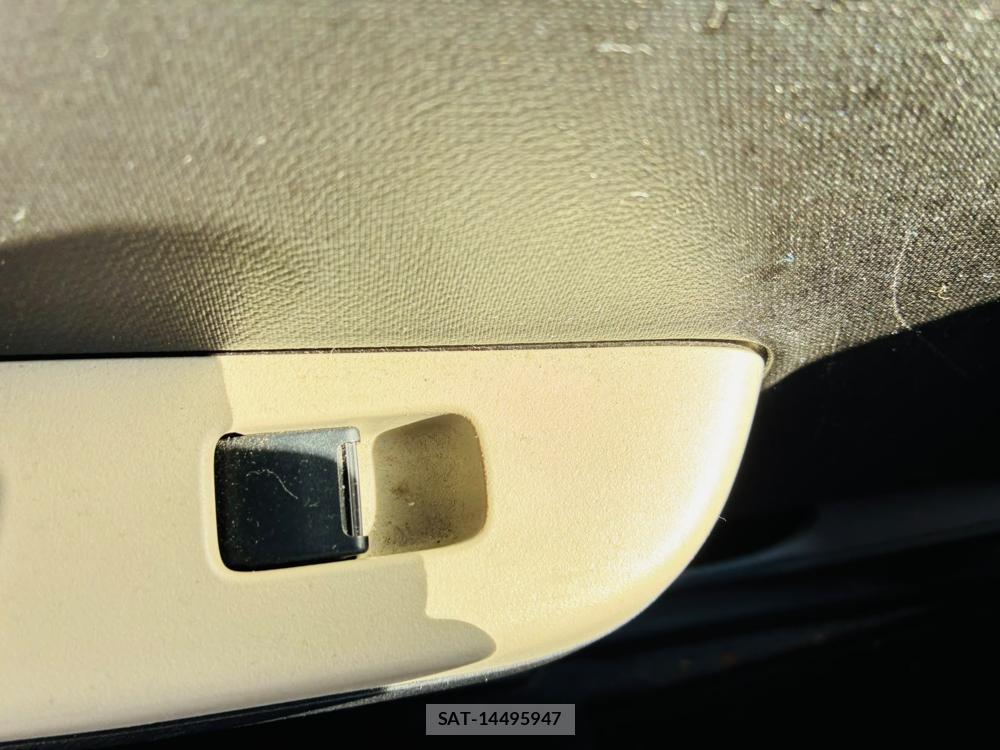 Suzuki ALTO 2019-03 8177704-23
