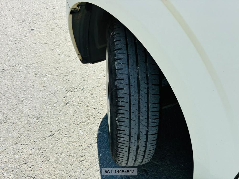 Suzuki ALTO 2019-03 8177704-31