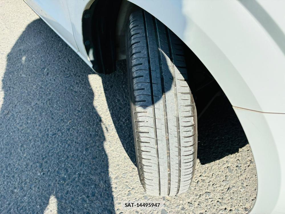 Suzuki ALTO 2019-03 8177704-32