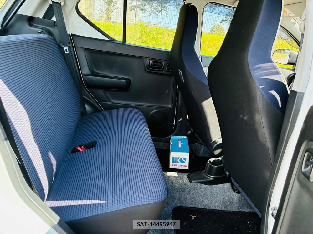 Suzuki ALTO 2019-03 8177704-8