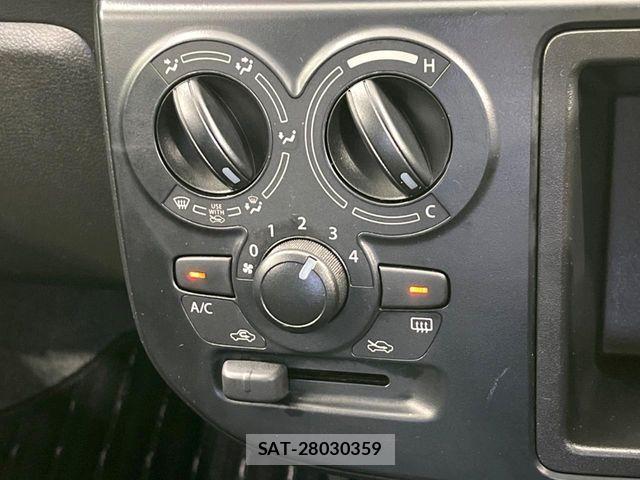 Suzuki ALTO 2015-03 8244557-3