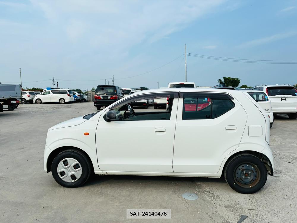 Suzuki ALTO 2019-03 8051278-1