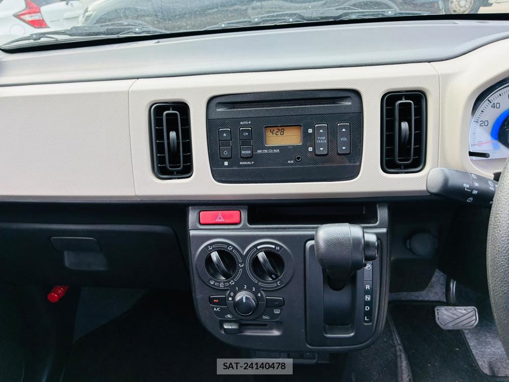 Suzuki ALTO 2019-03 8051278-19