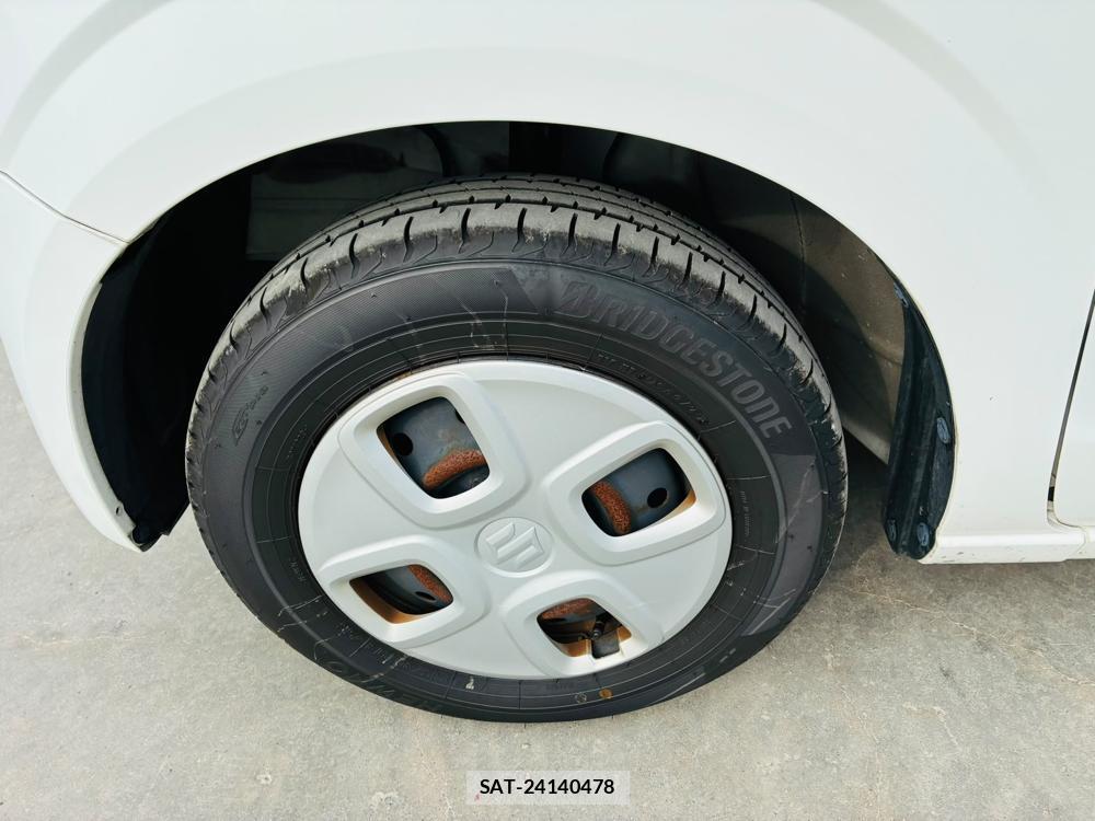 Suzuki ALTO 2019-03 8051278-29