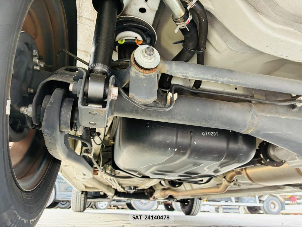 Suzuki ALTO 2019-03 8051278-35