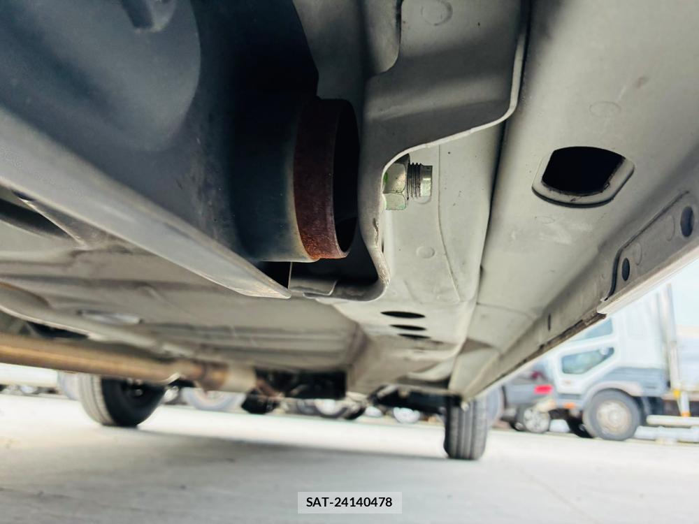 Suzuki ALTO 2019-03 8051278-37