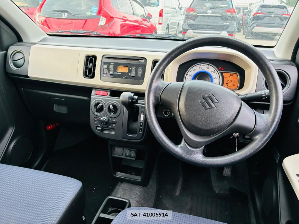 Suzuki ALTO 2019-03 8051279-13