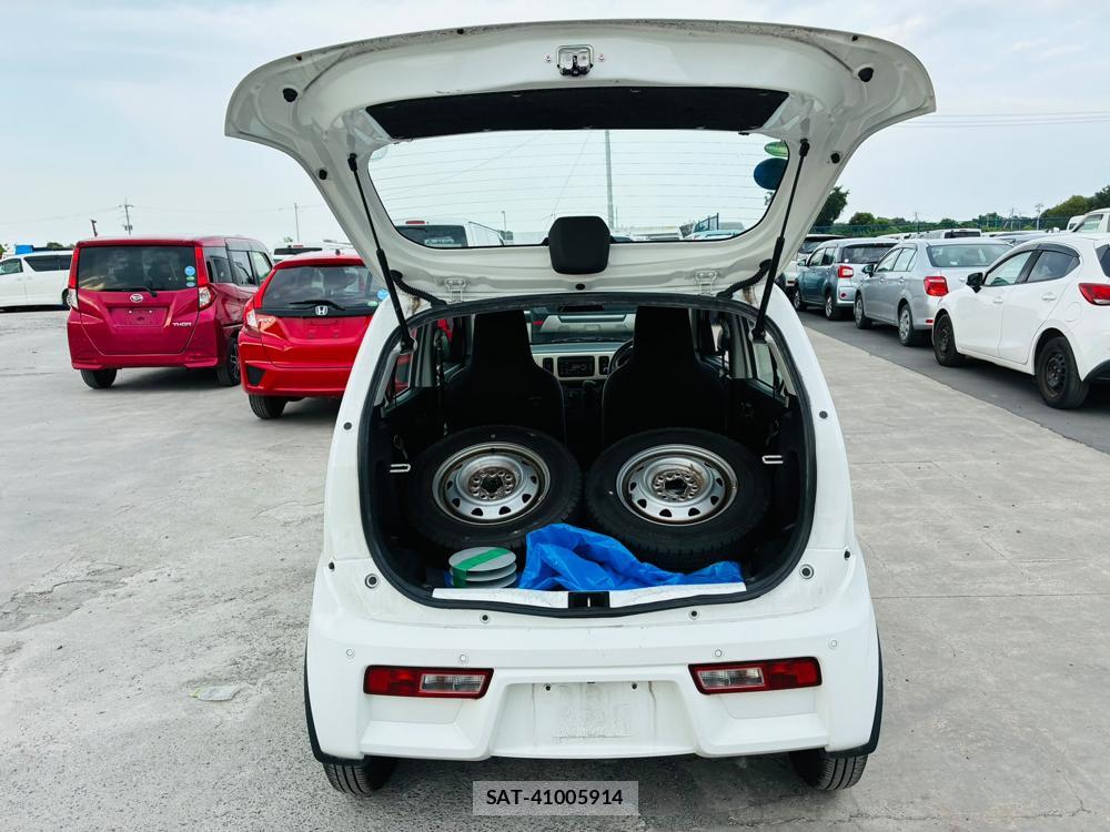 Suzuki ALTO 2019-03 8051279-26