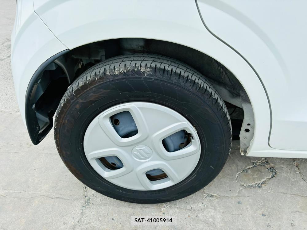 Suzuki ALTO 2019-03 8051279-27