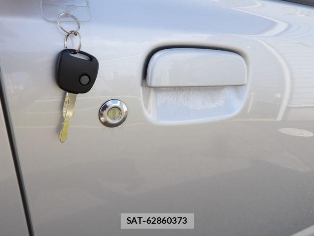 Suzuki ALTO 2023-06 8312867-6