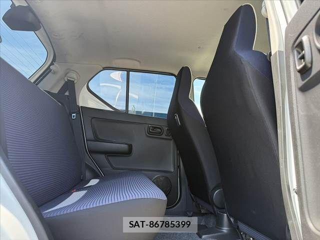 Suzuki ALTO 2021-05 8312876-17