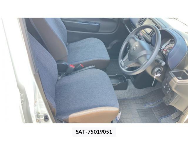 Suzuki ALTO 2022-07 8312866-12