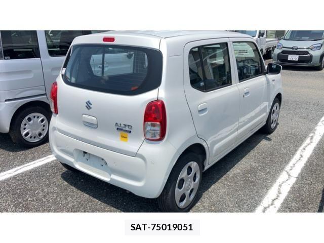 Suzuki ALTO 2022-07 8312866-3