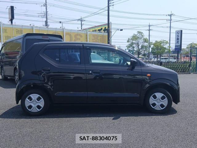 Suzuki ALTO 2021-05 8312873-9