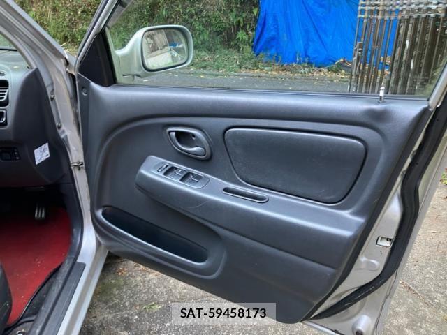 Suzuki ALTO 2001-08 8334730-11