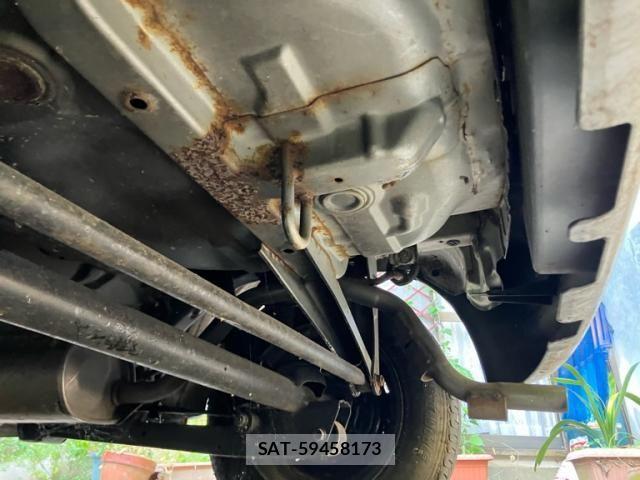 Suzuki ALTO 2001-08 8334730-23