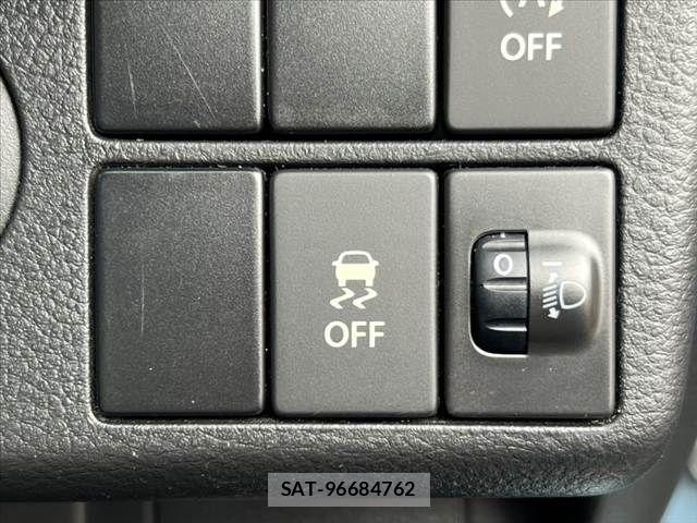 Suzuki ALTO 2016-04 8334725-26