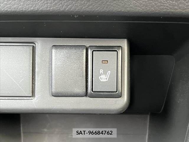 Suzuki ALTO 2016-04 8334725-4