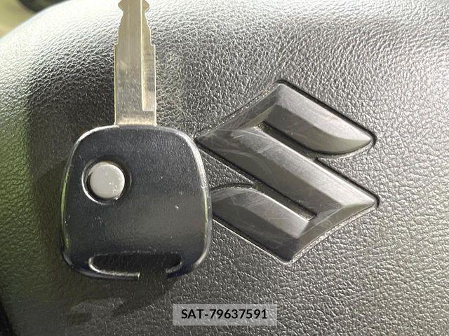 Suzuki ALTO 2016-02 8334609-5