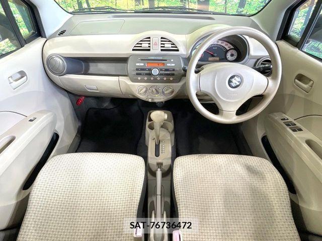 Suzuki ALTO 2013-01 8334726-1