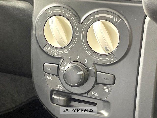 Suzuki ALTO 2015-03 8334478-4