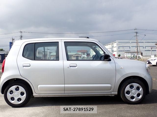 Suzuki ALTO 2024-06 8334717-4