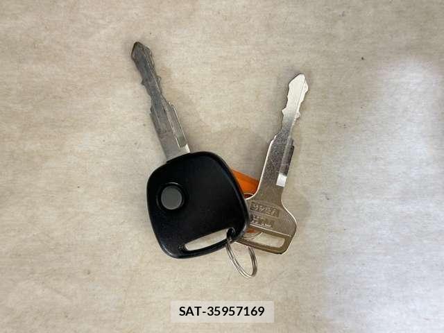 Suzuki ALTO 2017-09 8353860-29