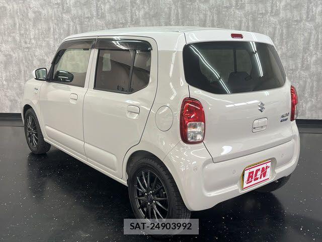 Suzuki ALTO 2022-08 8353861-8