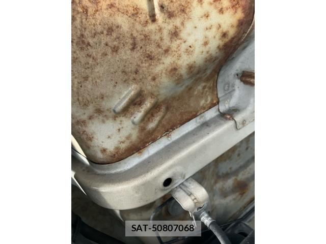 Suzuki ALTO 2007-04 8353865-24