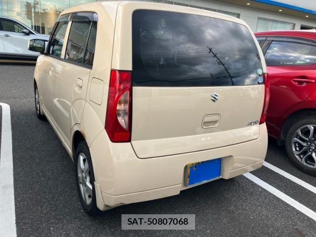 Suzuki ALTO 2007-04 8353865-3