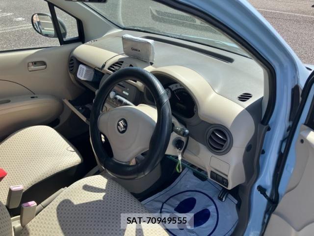 Suzuki ALTO 2011-08 8364615-11