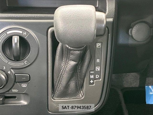 Suzuki ALTO 2018-08 8364598-5
