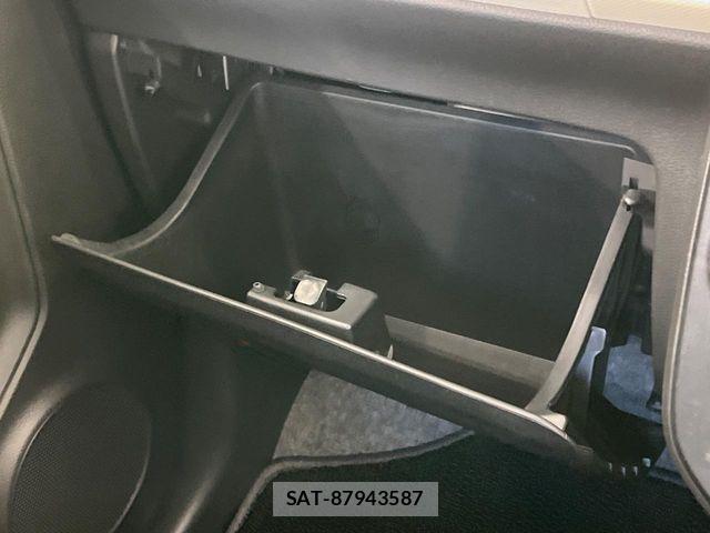 Suzuki ALTO 2018-08 8364598-6