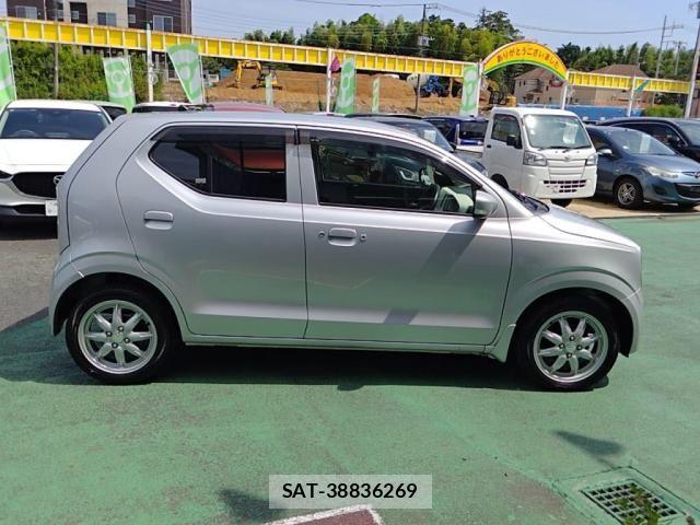 Suzuki ALTO 2016-03 8364593-9