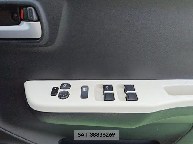 Suzuki ALTO 2016-03 8364593-18