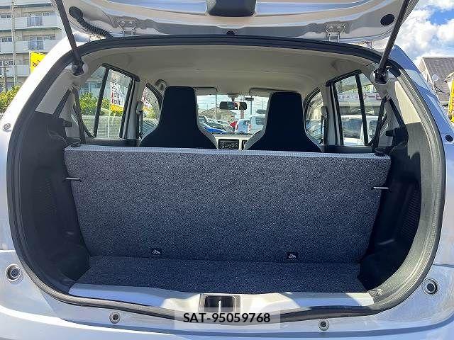 Suzuki ALTO 2015-09 8364597-10