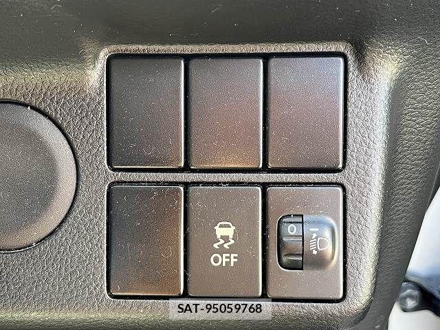 Suzuki ALTO 2015-09 8364597-16
