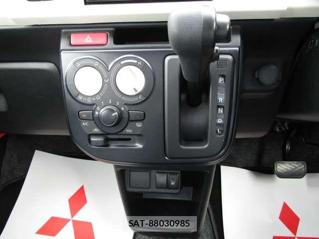 Suzuki ALTO 2016-01 8364605-14