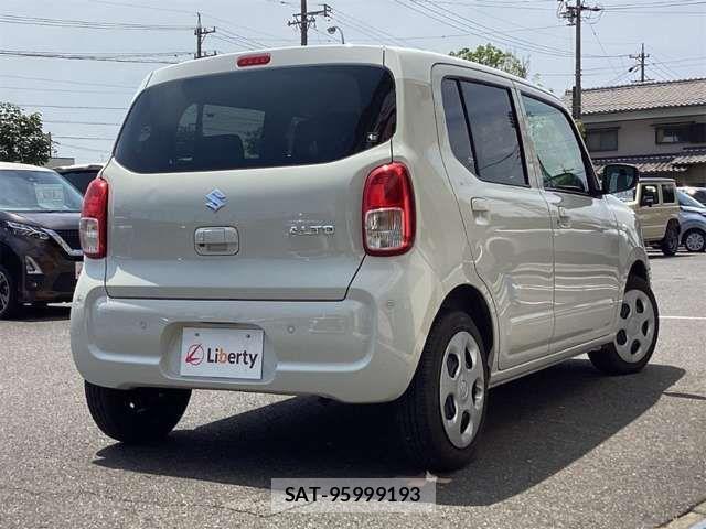 Suzuki ALTO 2021-12 8364581-6