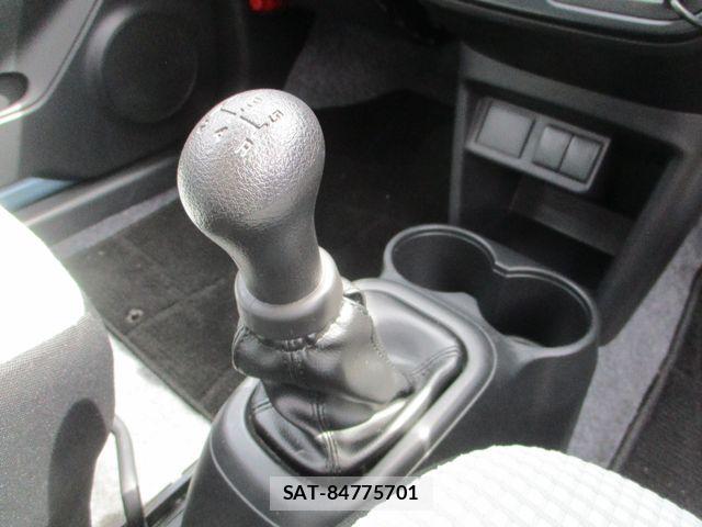Suzuki ALTO 2017-11 8364590-10