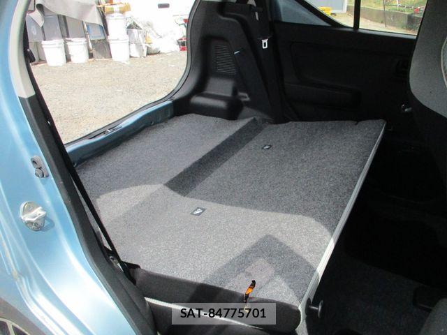 Suzuki ALTO 2017-11 8364590-22